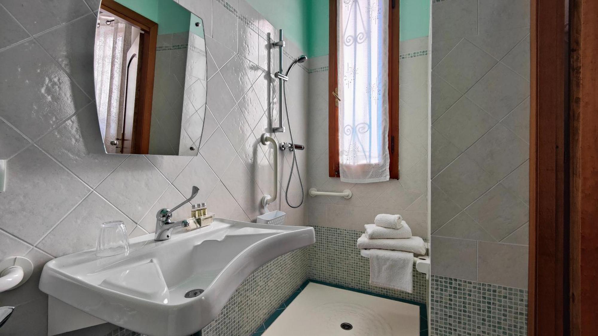 Agriturismo Santa Bruna โวลแตร์รา ภายนอก รูปภาพ