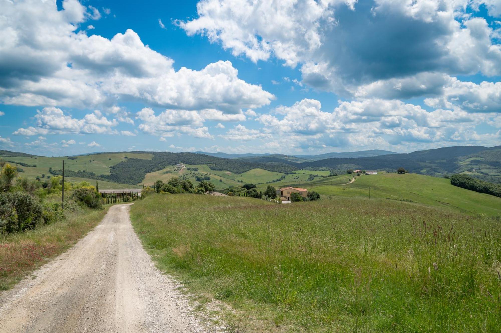 Agriturismo Santa Bruna โวลแตร์รา ภายนอก รูปภาพ