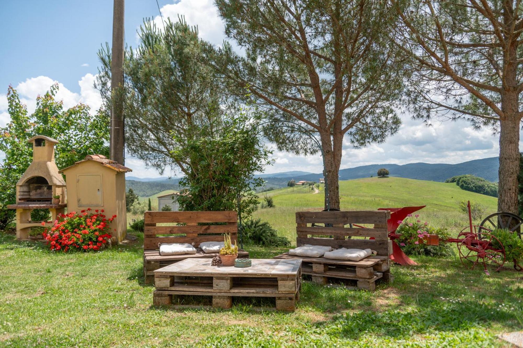 Agriturismo Santa Bruna โวลแตร์รา ภายนอก รูปภาพ